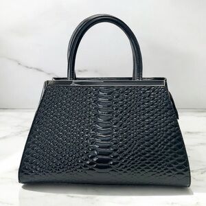Elegant Black Textured Handbag Purse Structured Shoulder Bag Patent Faux Leather
